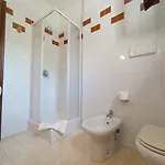 Domus Garden فندق مبيت وإفطار أولبيا