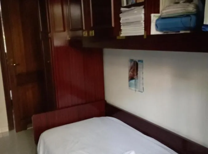 Domus Garden فندق مبيت وإفطار أولبيا