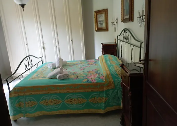 Domus Garden فندق مبيت وإفطار أولبيا