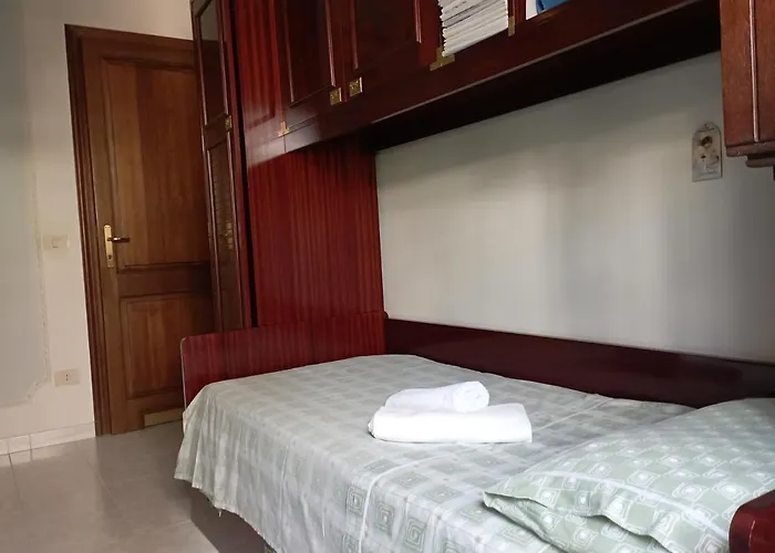 Domus Garden فندق مبيت وإفطار 3*